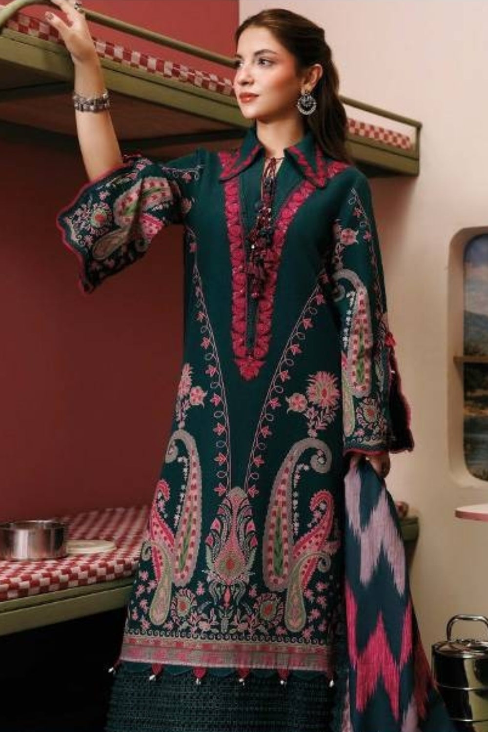 Maria B 3 Piece Unstitched Printed Suit MB-CUSV15-02B