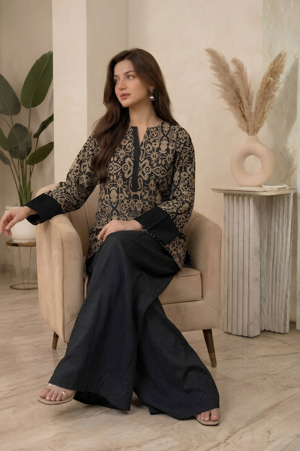 Mushtaq 2Pcs Unstitched Courtrai Marina Aysh Collection Desgin - 7
