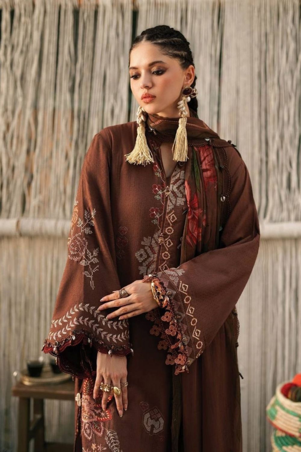 Maria B 3 Piece Unstitched Embroidered Dobby Linen Suit MPT-3110-B
