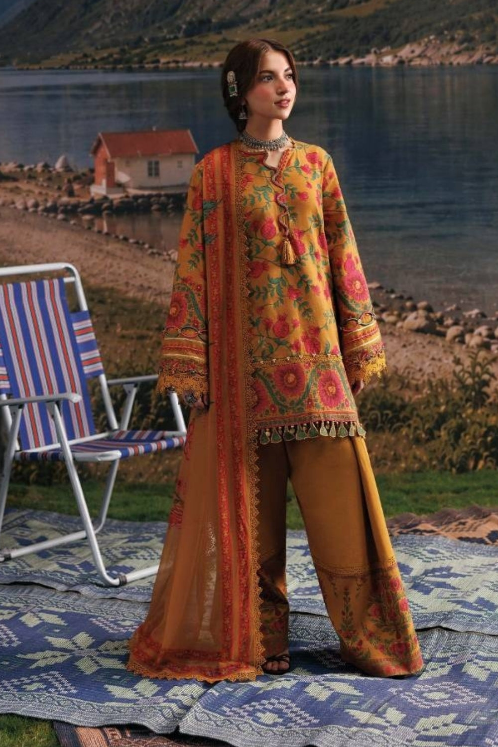 Maria B 3 Piece Unstitched Printed Suit MB-CUSV15-06B