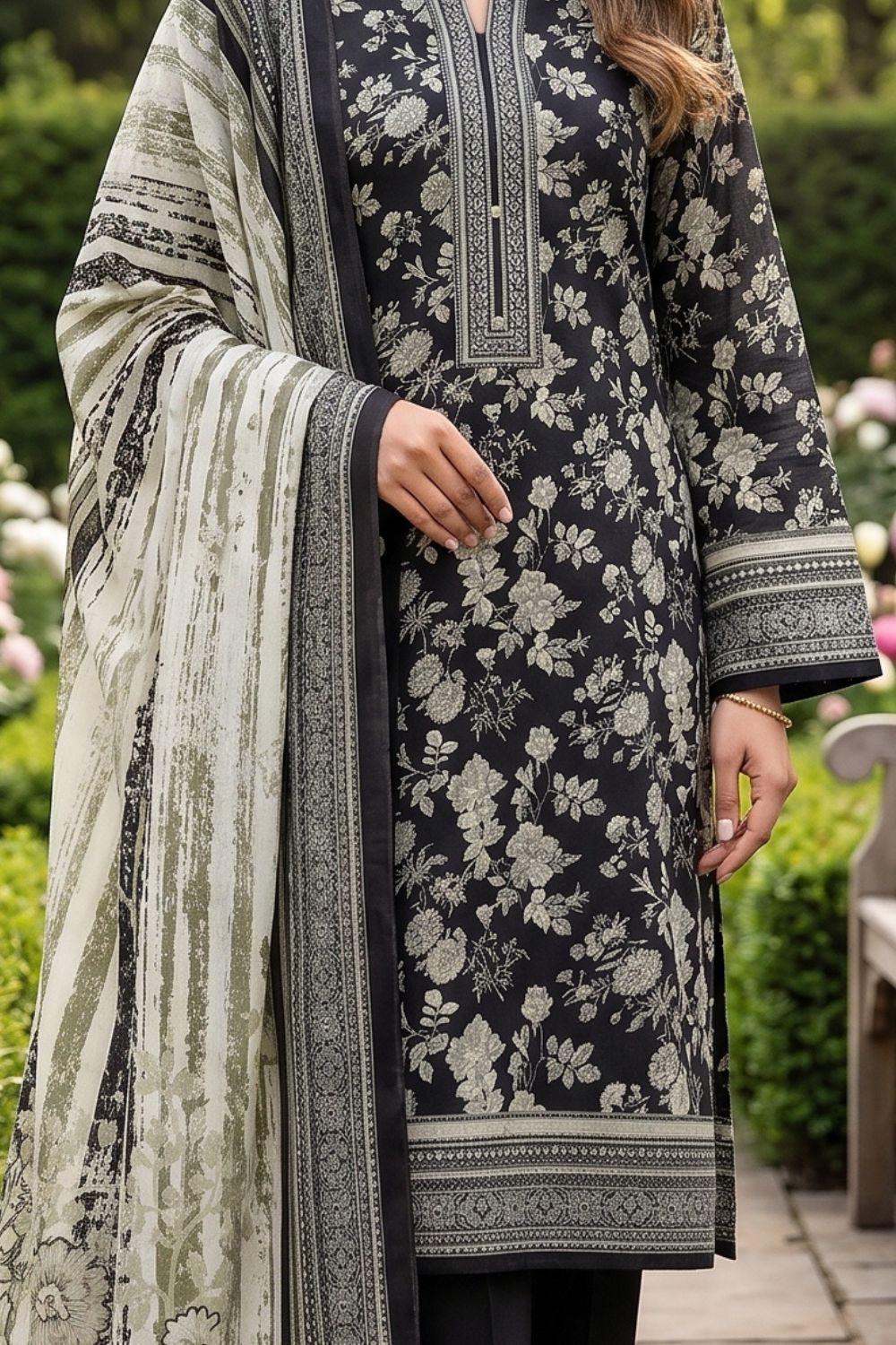 Mushtaq 3Pcs Unstitched Printed Lawn Alizy Collection Desgin - 12