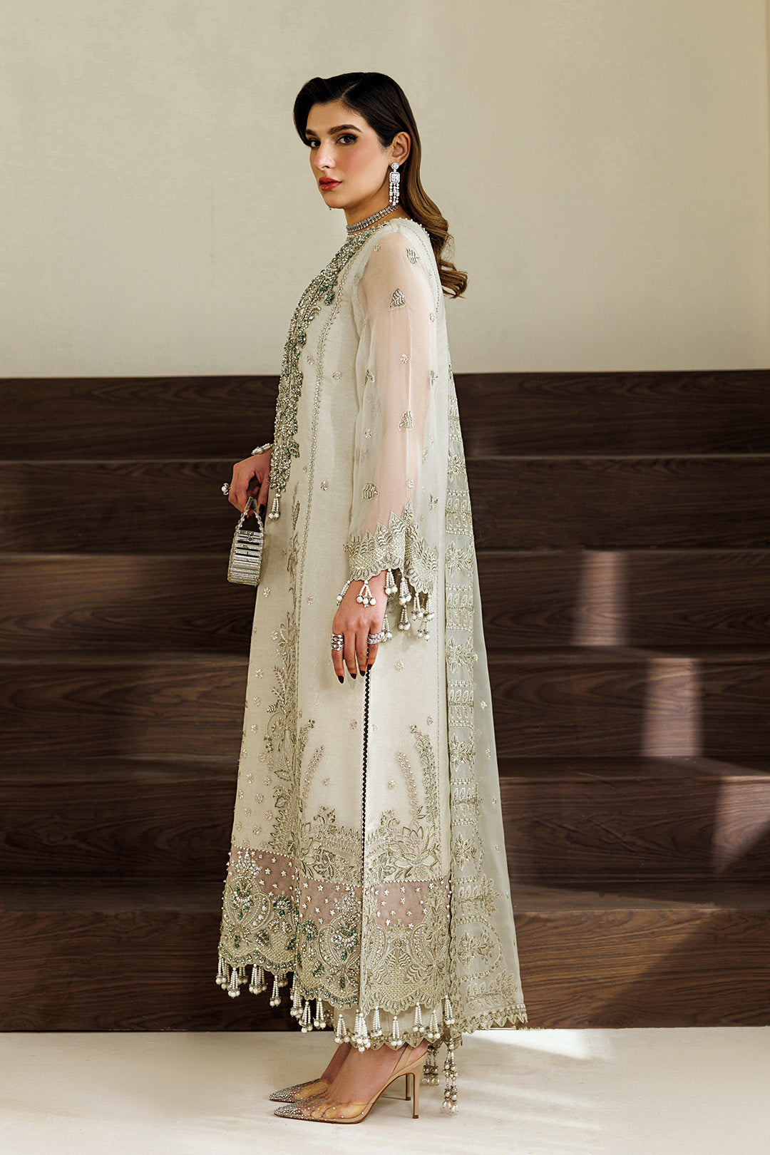 Alizeh Aymal Vol 4 3 Piece Unstitched Embroidered Chiffon Suit AF-BHM-4074-Navya