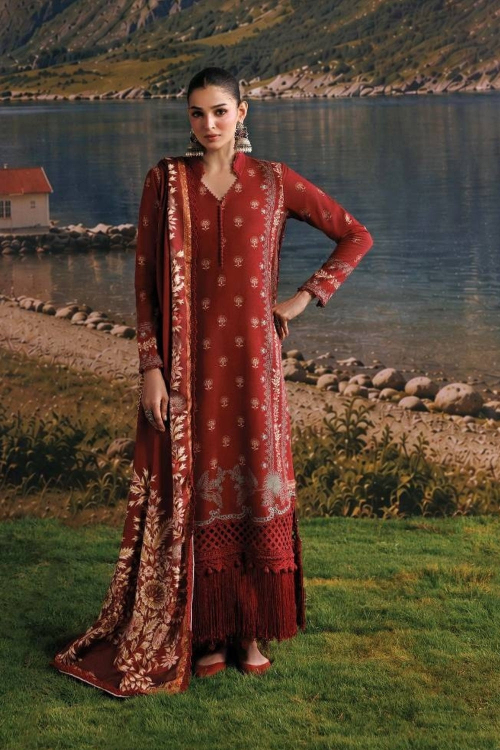 Maria B 3 Piece Unstitched Printed Suit MB-CUSV15-03B