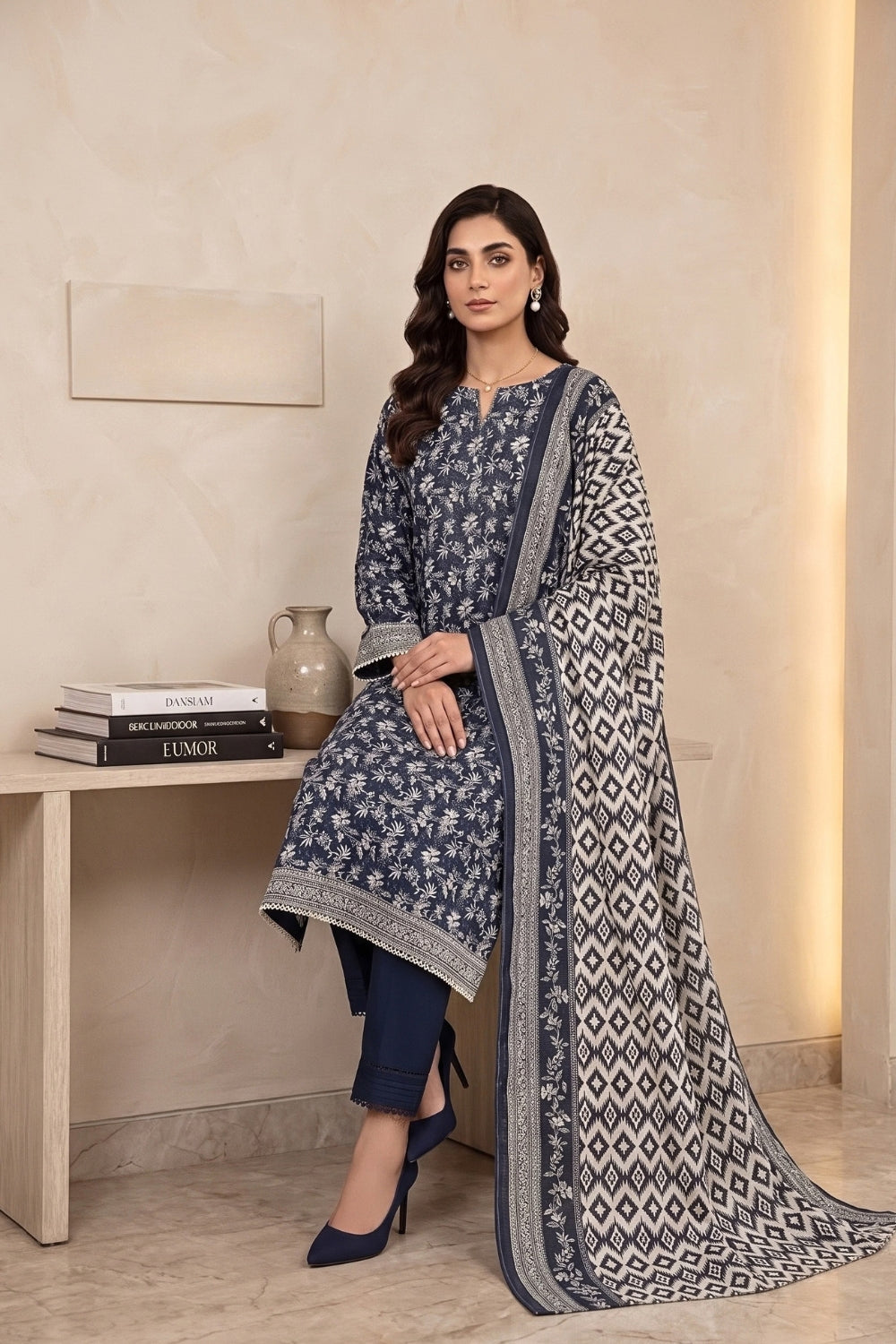 Mushtaq 3Pcs Unstitched Printed Khaddar Zariya Collection Desgin - 1