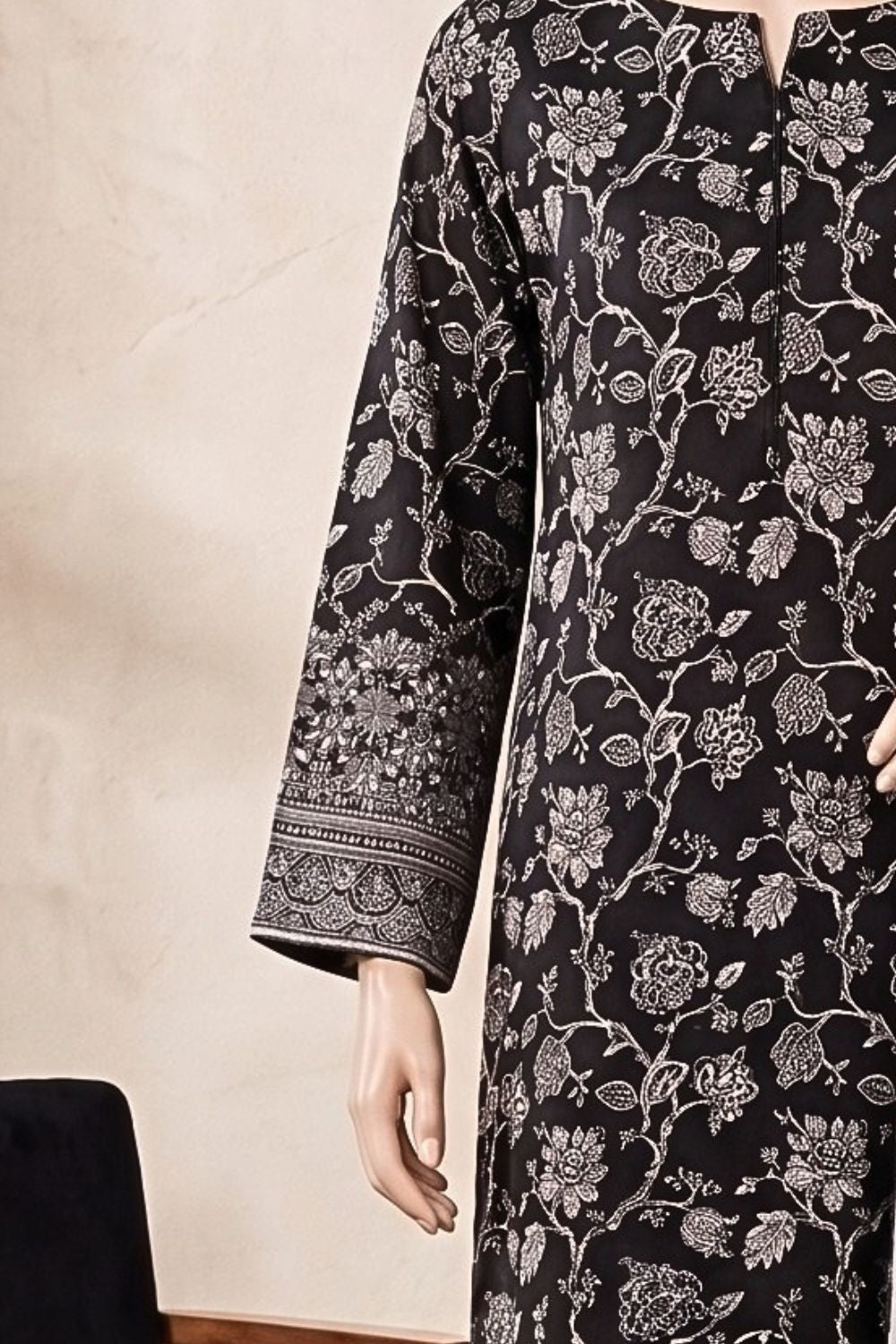 3Pcs Unstitched Printed Lawn Collection Desgin - 1