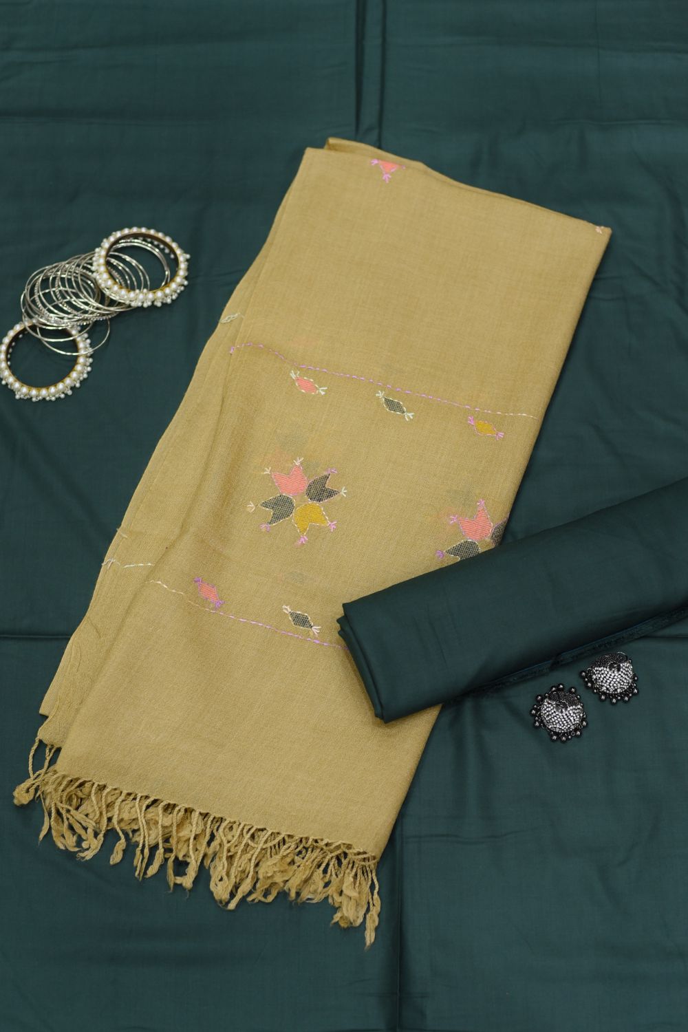 3Pcs Suits with Sawati Design - 3