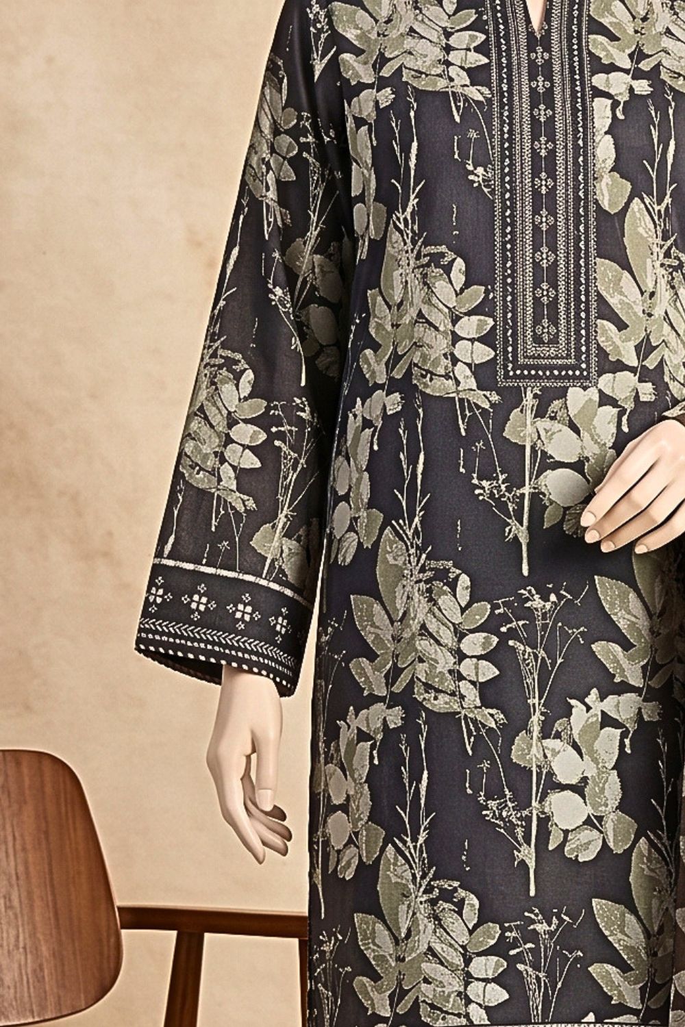 Mushtaq Ayat Collection 3Pcs Unstitched Printed Lawn Desgin - 5