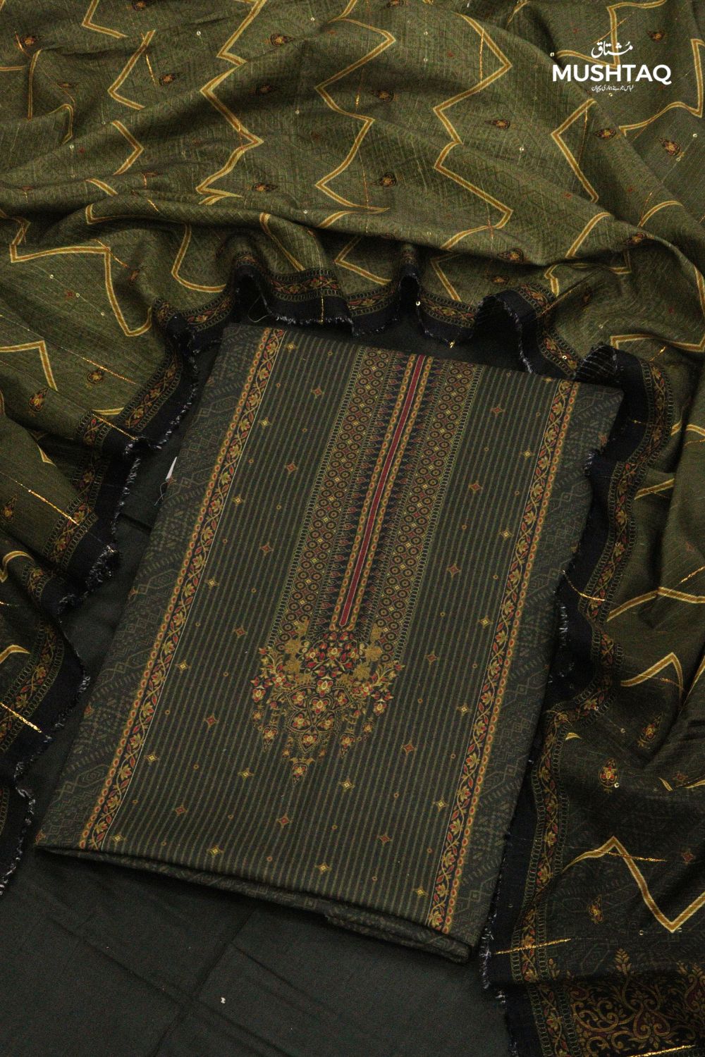 3Pcs Printed Lawn Suit & Doriya Dupatta Desgin - 8