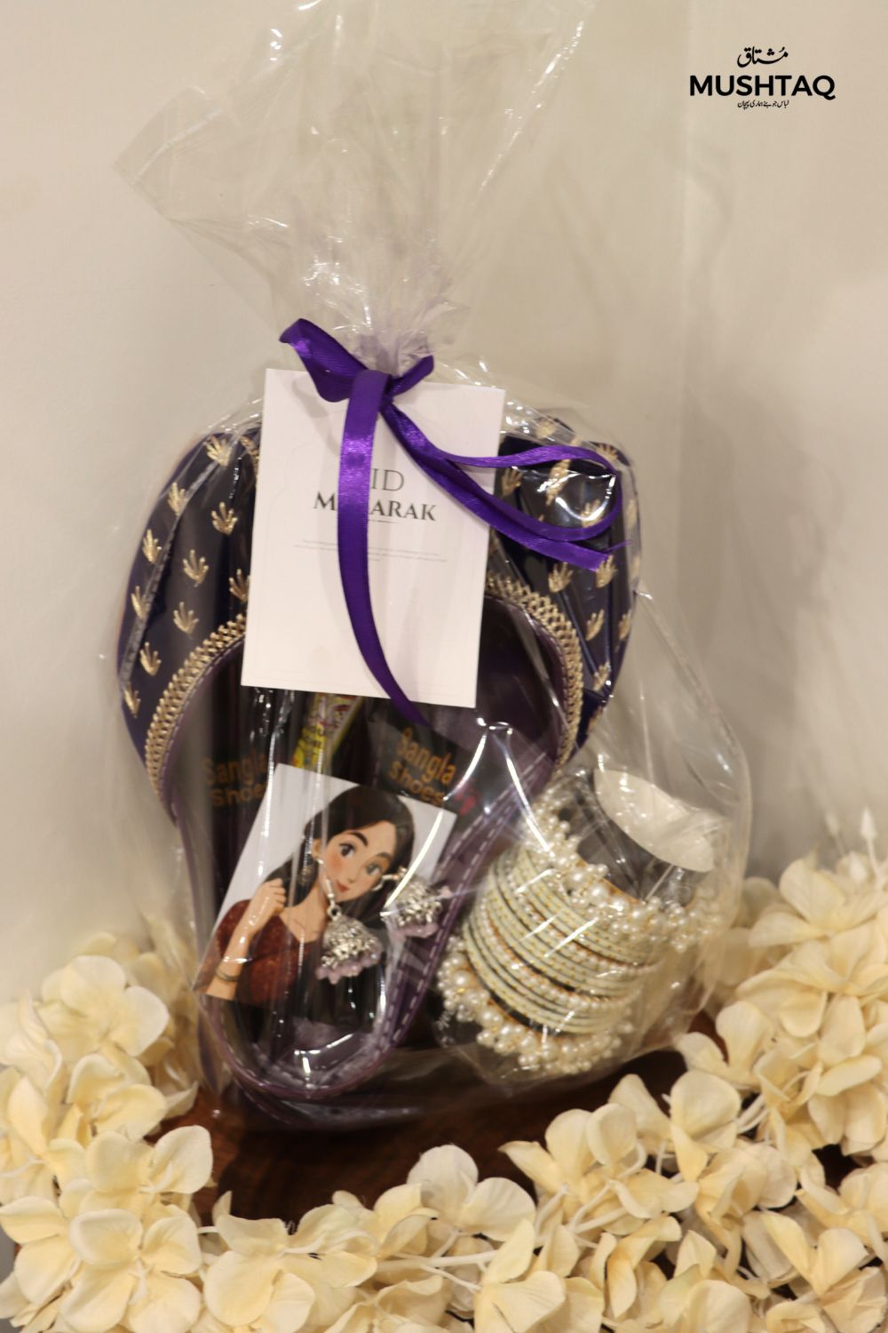 Khussa with bangles medandi earrings - 5