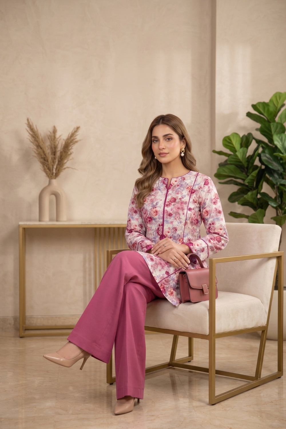 2Pcs Unstitched Printed Khaddar Mahira Collection Desgin - 2