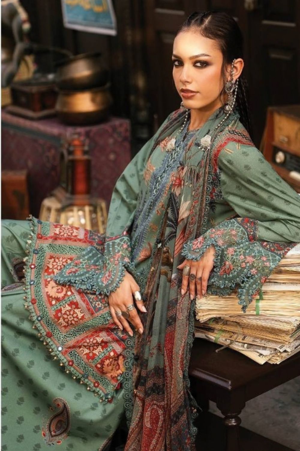 Maria B 3 Piece Unstitched Embroidered Cambric Suit MPT-3102-A