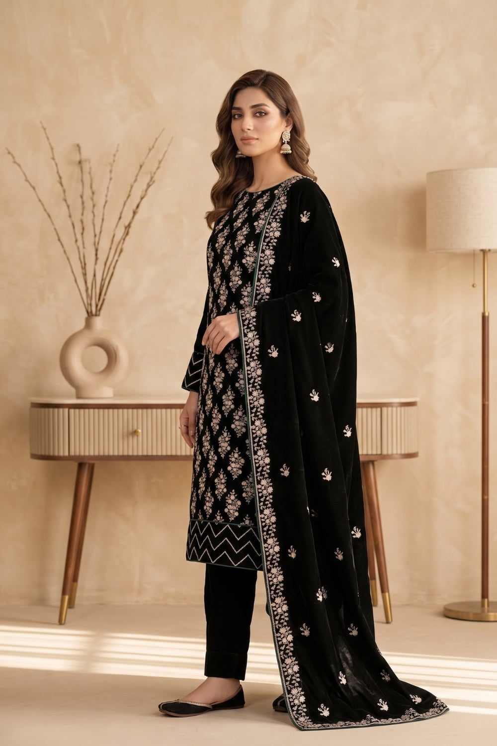 Mushtaq 3Pcs Unstitched Velvet Fancy suit Desgin - 13