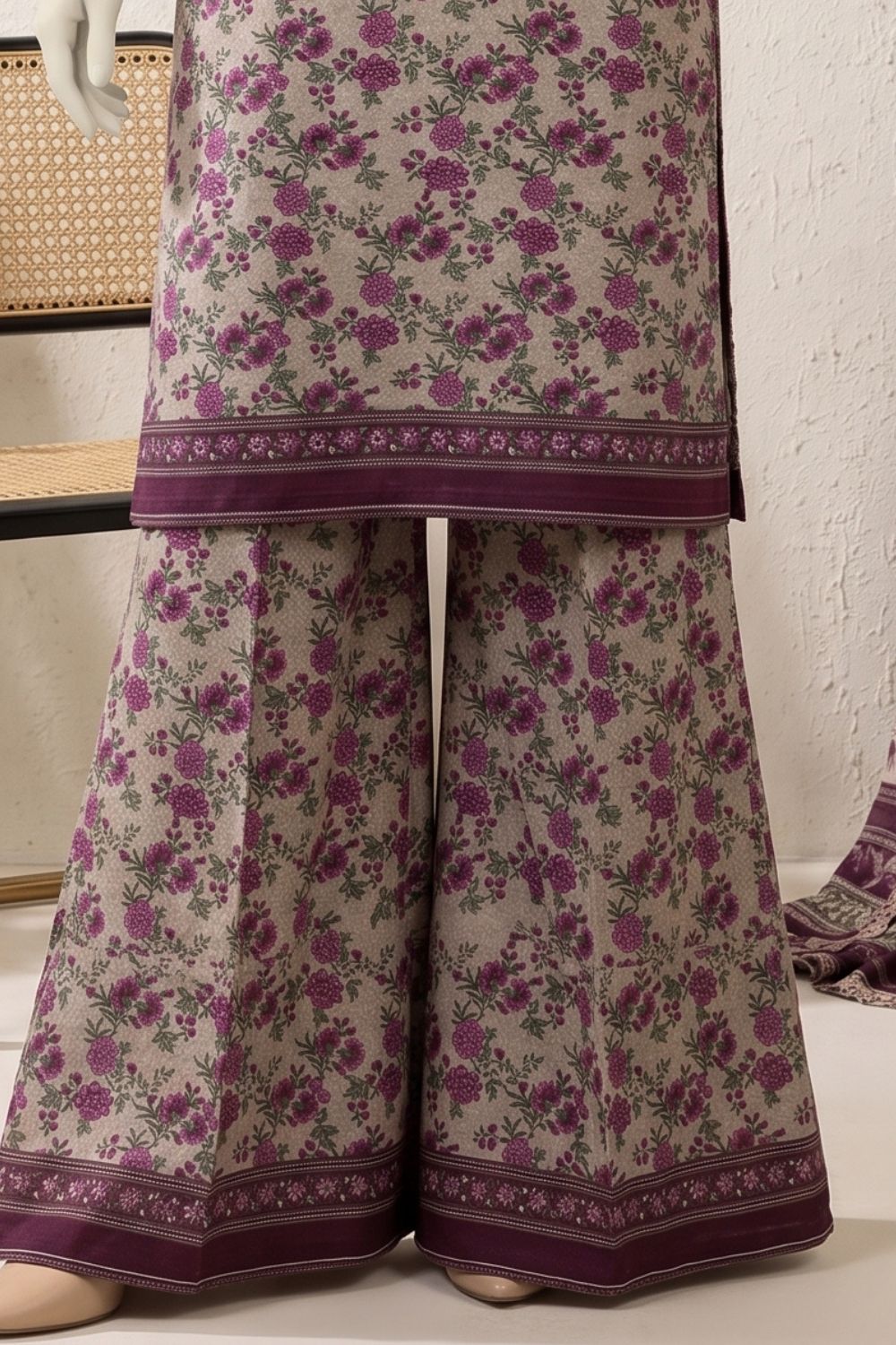 2Pcs Unstitched Printed Lawn Dua Collection Desgin - 3