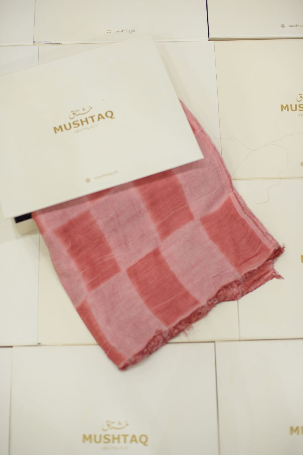 Wool stallers Desgin - 24