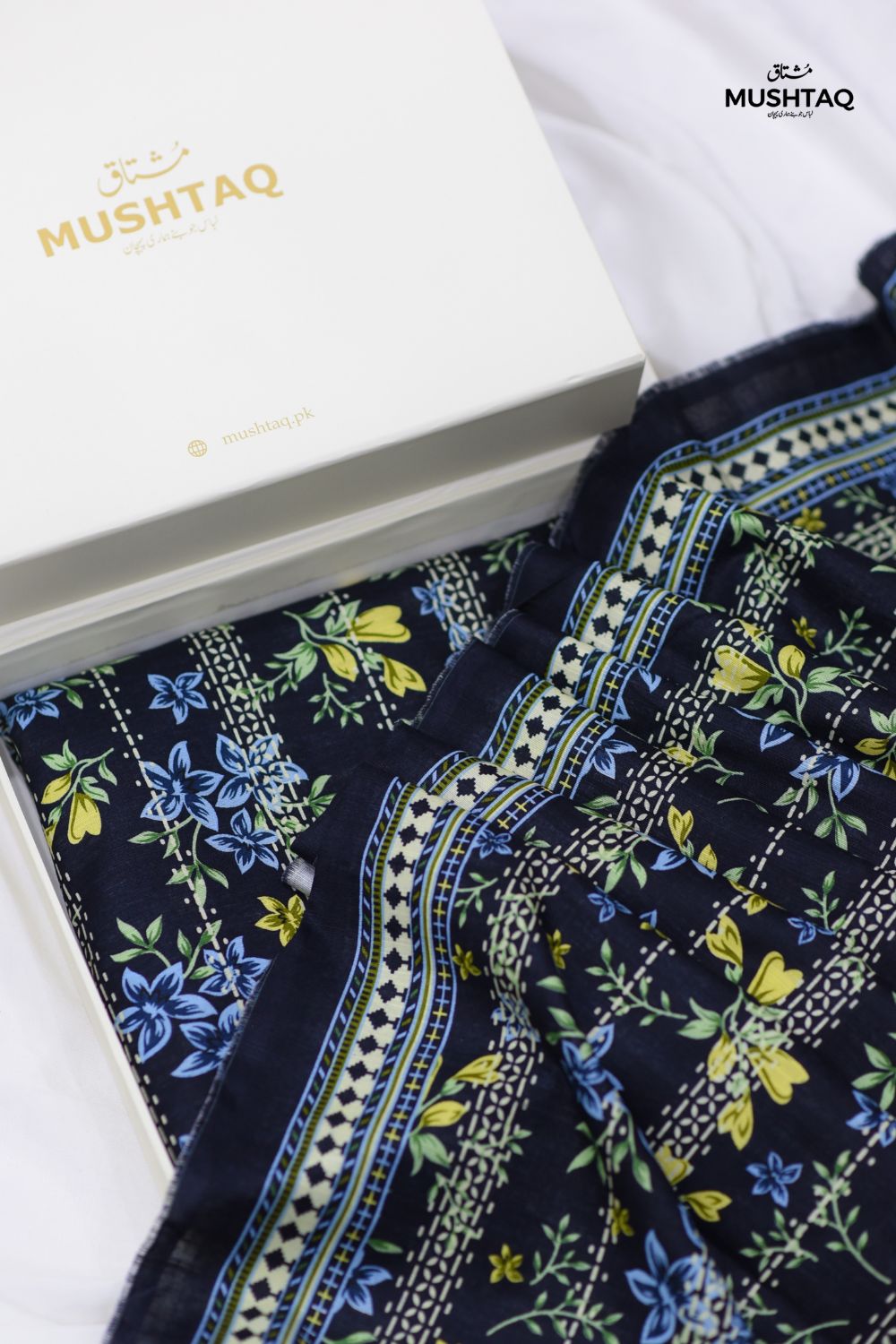 2Pcs Printed Khaddar Desgin - 32