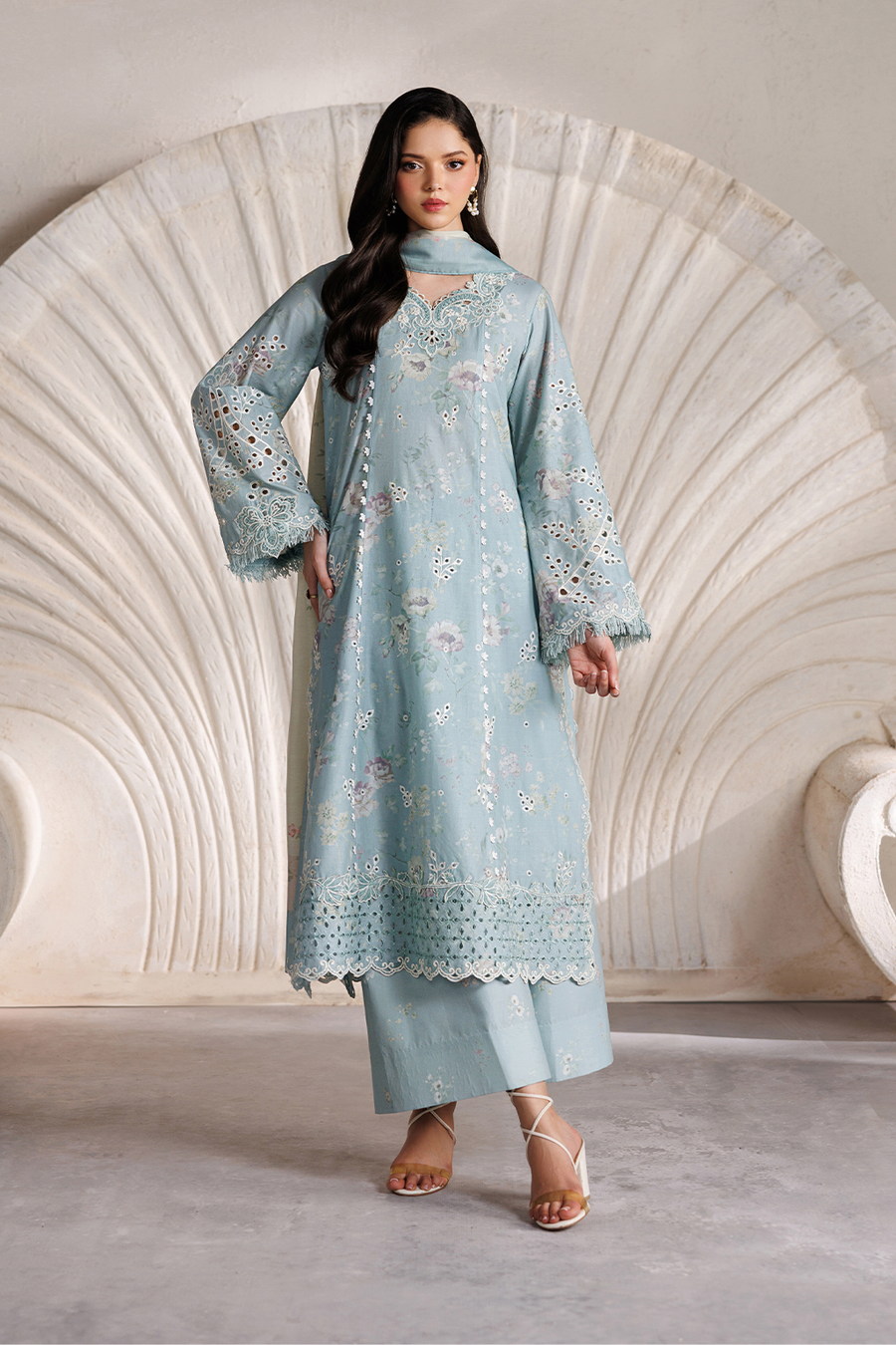Iznik 3 Pc Unstitched Embroidered Lawn Suit IBE-10