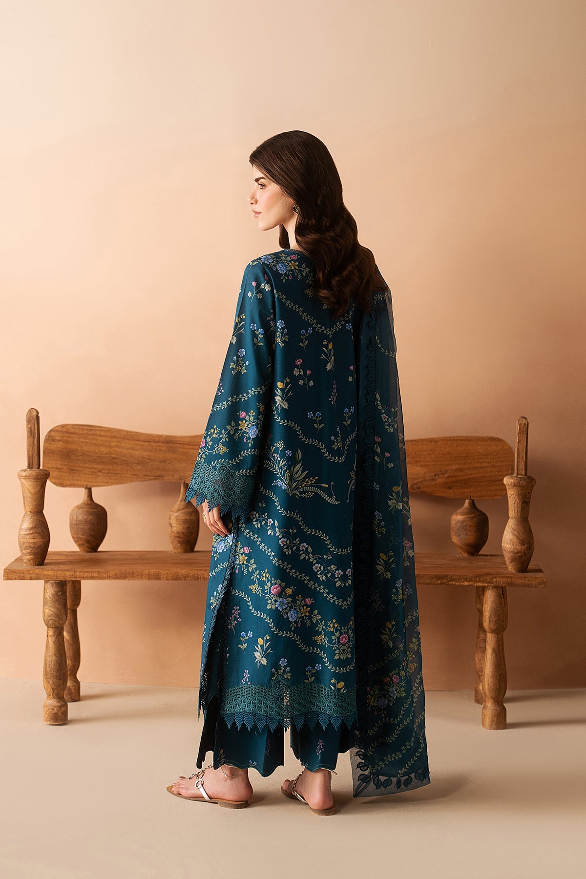 Afrozeh 3 Pc Unstitched Embroidered & Printed Lawn Suit Luem Teal