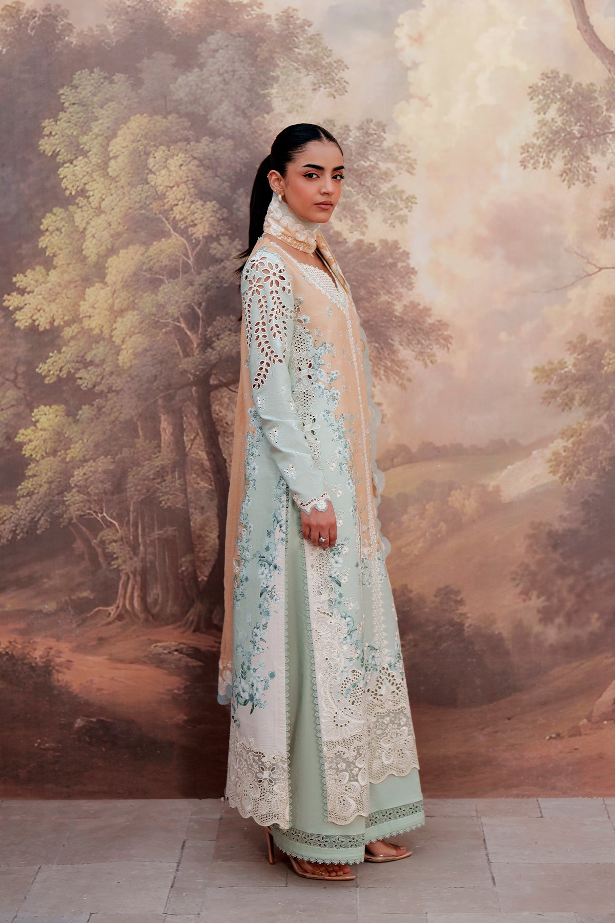 Afrozeh Festive Lawn Womenswear Unstitched Embroidered Luxury Lawn 3 Piece SuitV VELYRA