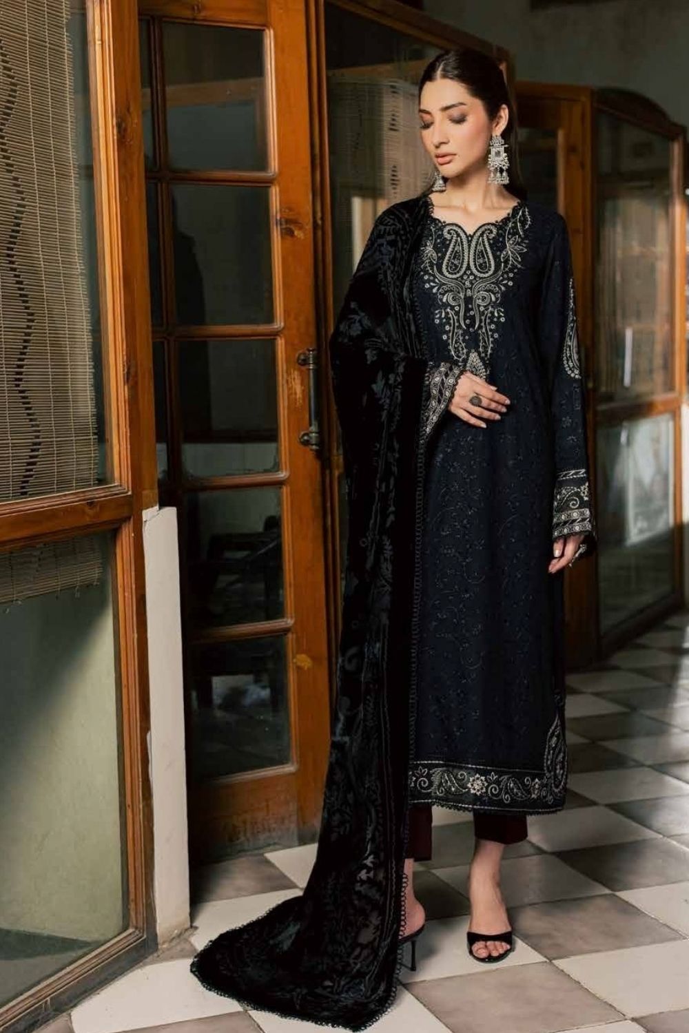 Nureh 3Pcs Luxury Embroidered Unstitched Suit NE-287