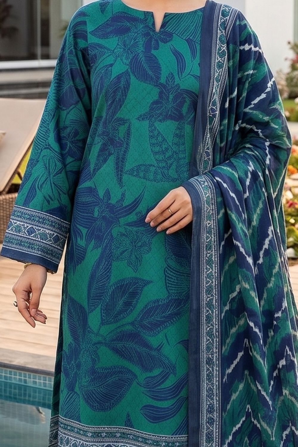 Mushtaq 3Pcs Unstitched Printed Lawn Naaz Collection Desgin - 4