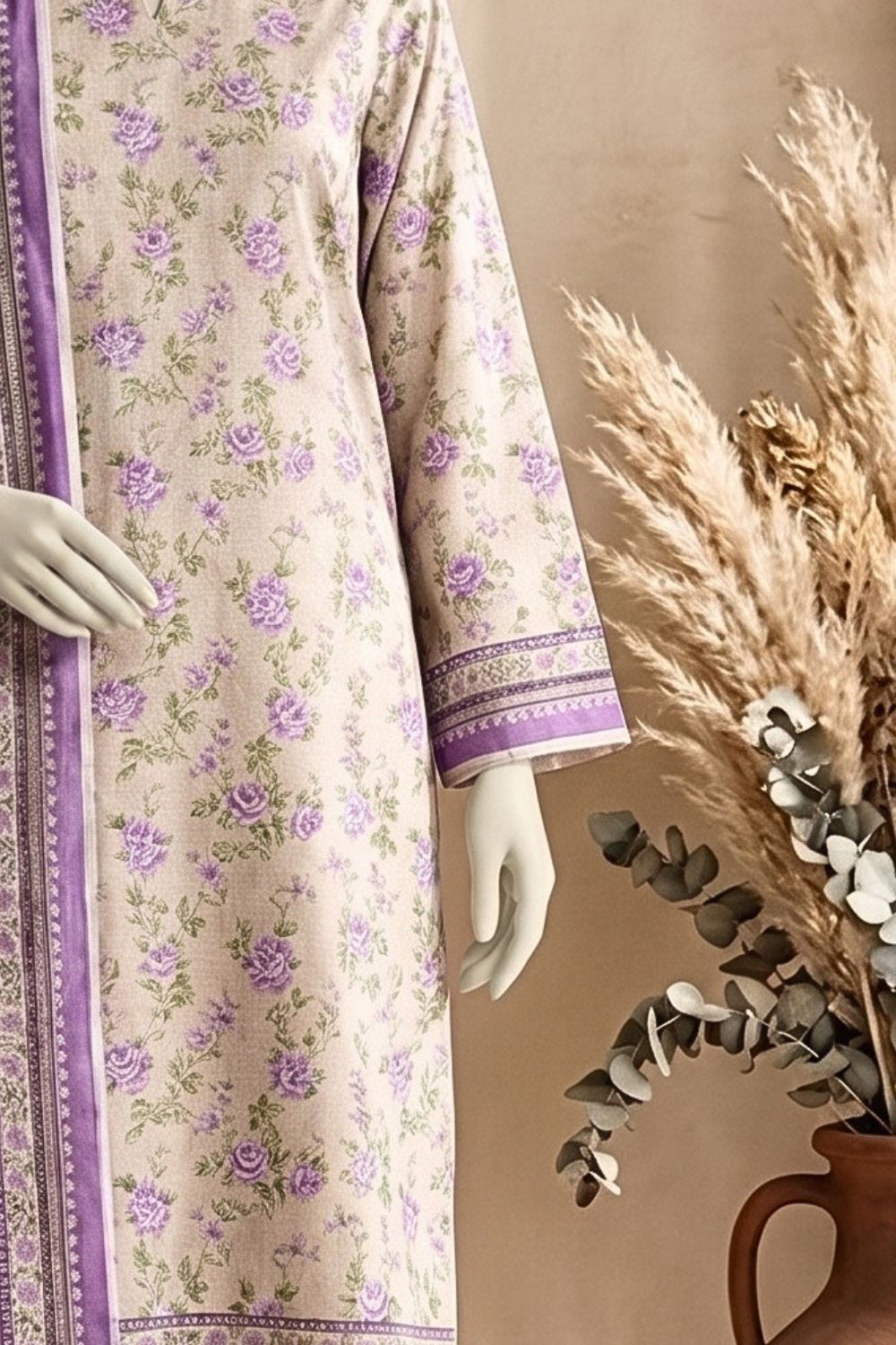 Mushtaq Ayat Collection 3Pcs Unstitched Printed Lawn Desgin - 4