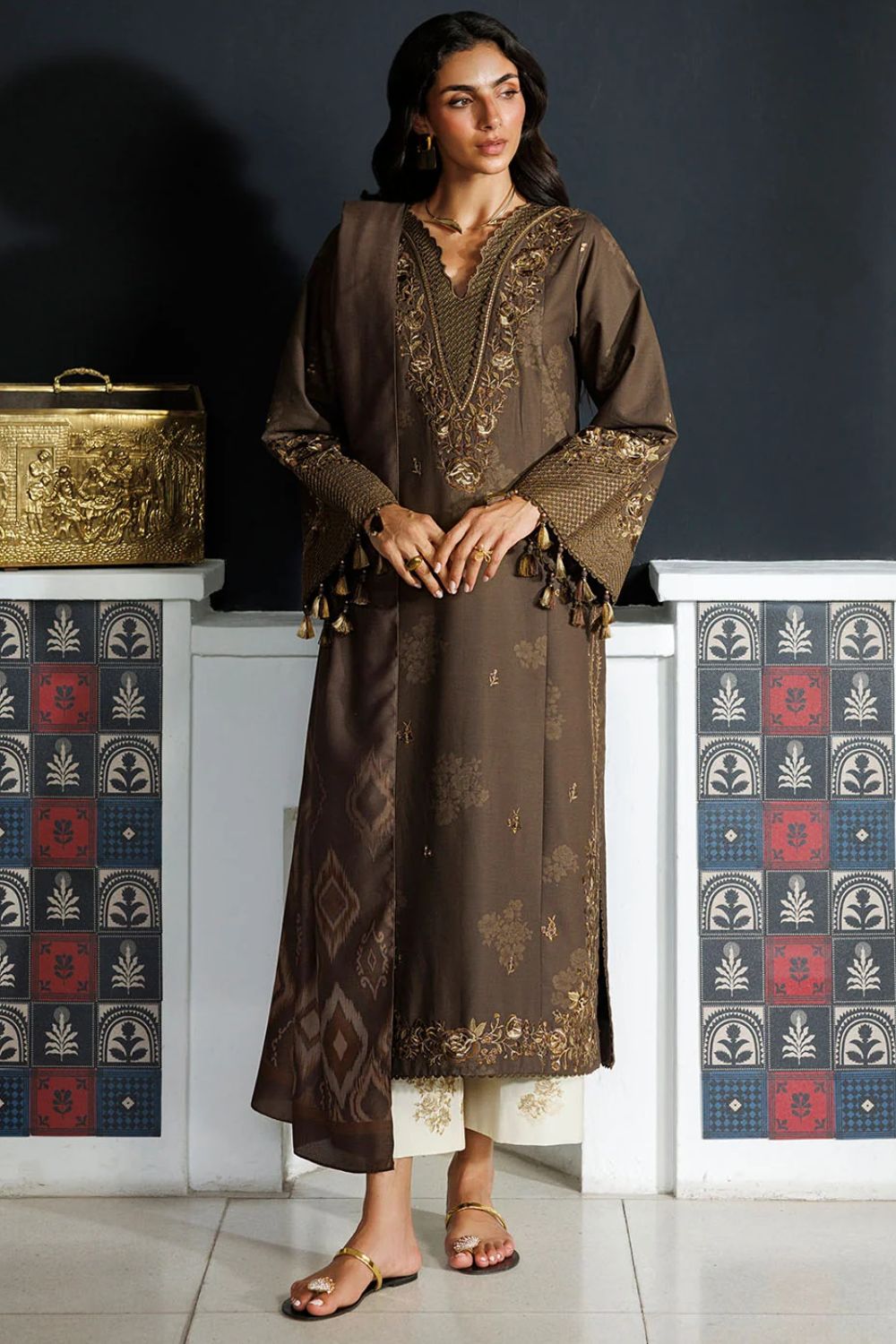 Iznik 3Pc Unstitched Embroidered Printed Viscose Linen Suit IPF-25