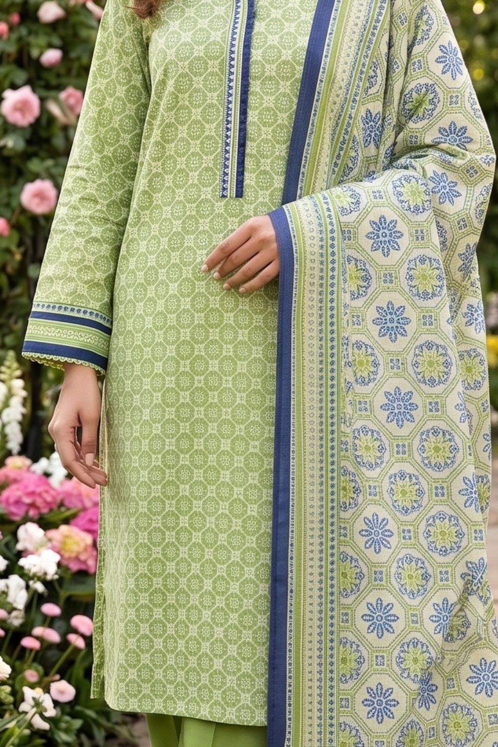 Mushtaq 3Pcs Unstitched Printed Lawn Suit Aiman Collection Desgin - 7