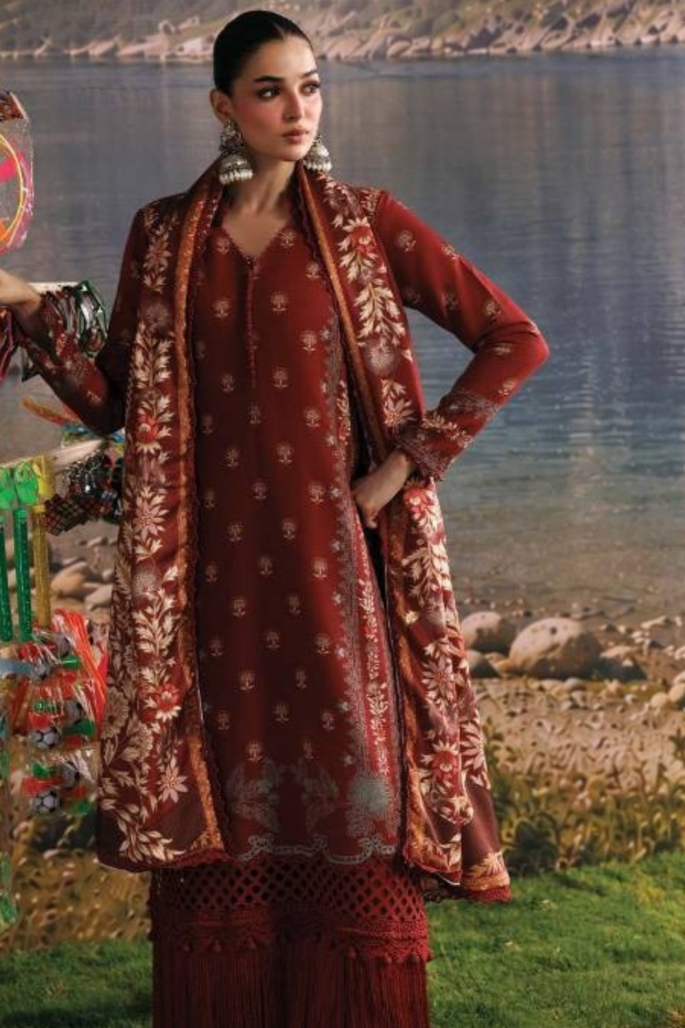 Maria B 3 Piece Unstitched Printed Suit MB-CUSV15-03B