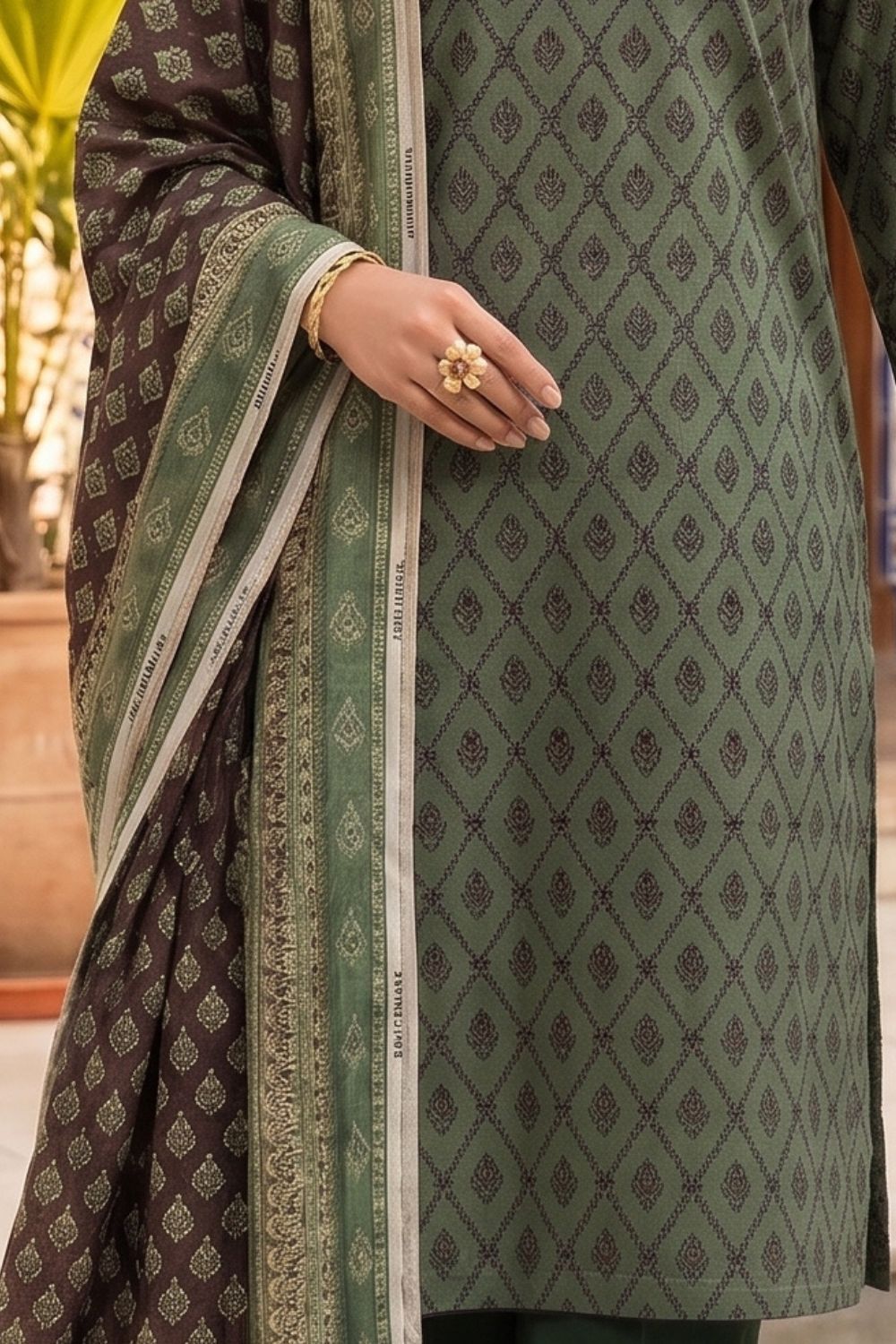 Mushtaq 3Pcs Unstitched Printed Lawn Sapphire Collection Desgin - 9