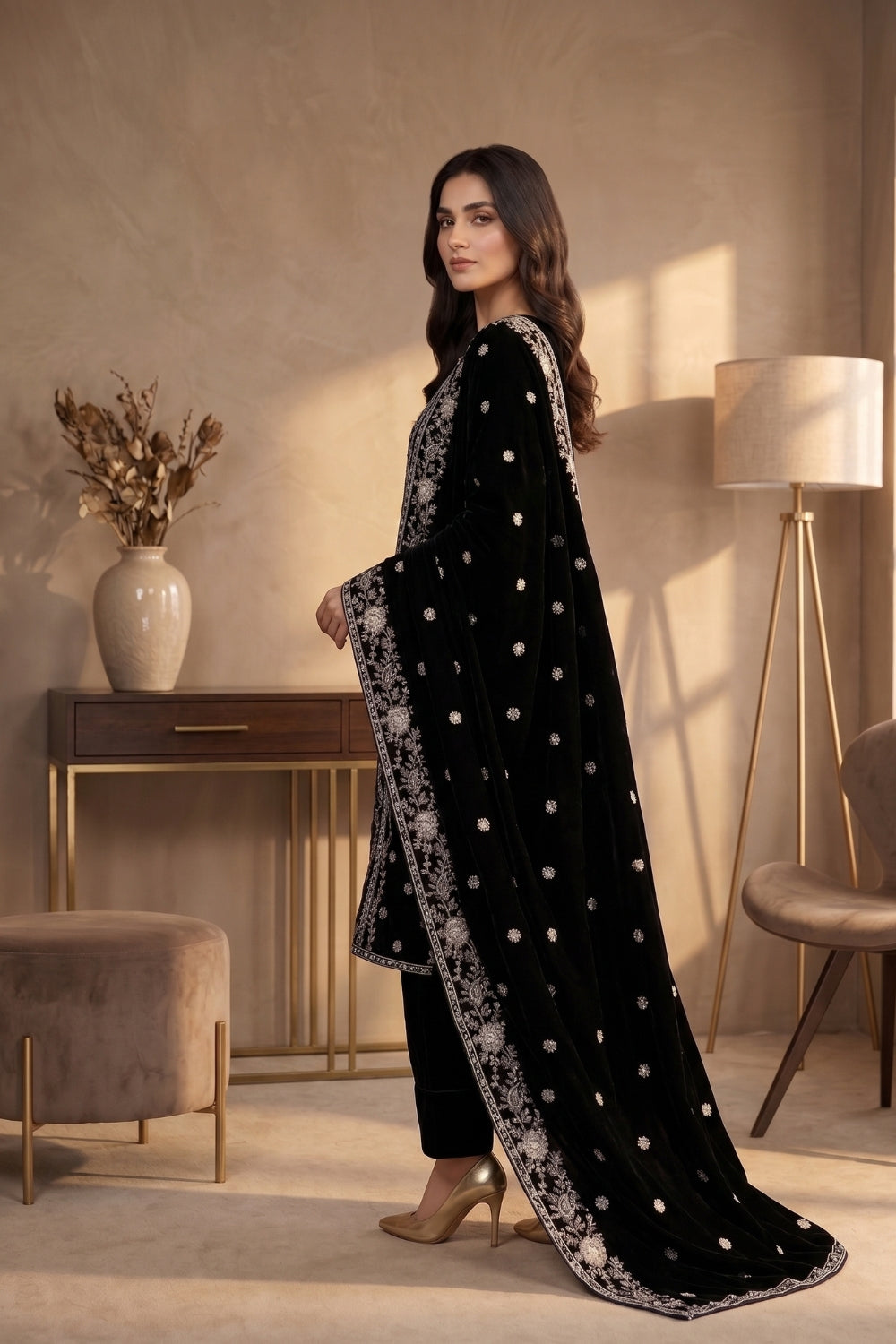 Mushtaq 3Pcs Unstitched Velvet Fancy suit Desgin - 7