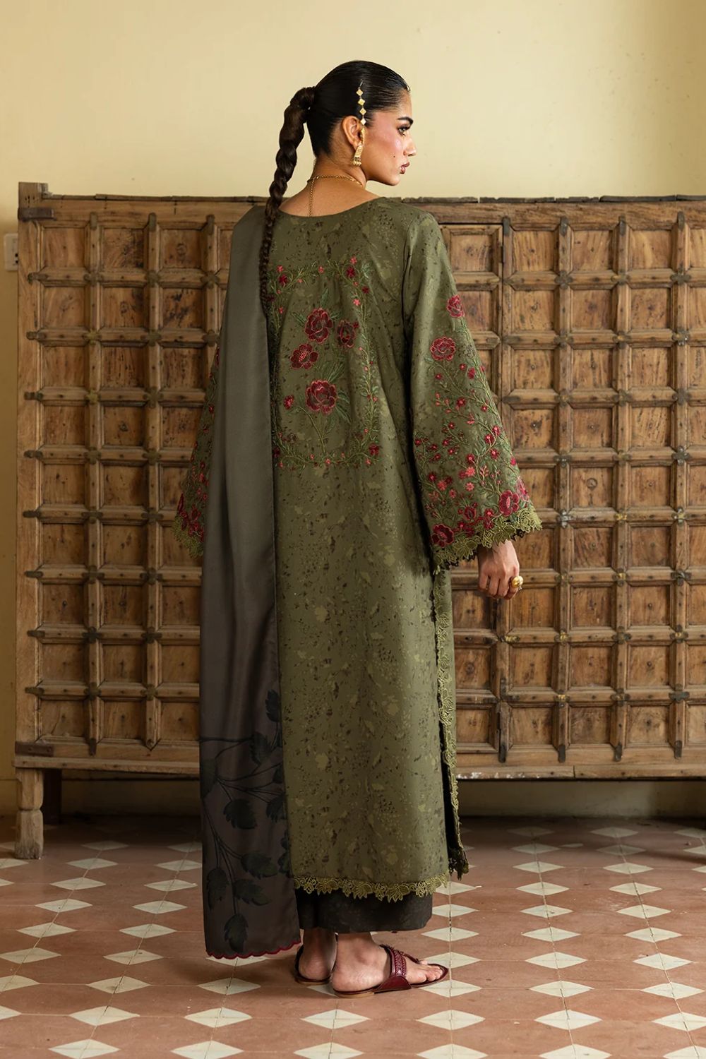 Iznik 3Pc Unstitched Embroidered Printed Viscose Linen Suit IPF-27