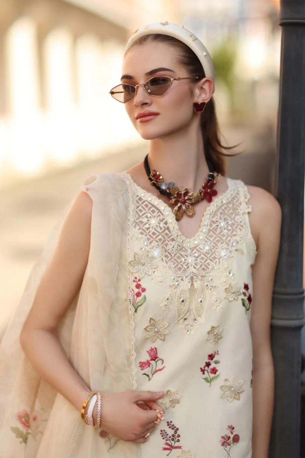 Noor By Saadia Asad Embroidered Lawn Suits Unstitched 3 Piece Luxury Collection D8 - A - Vanilla Mist