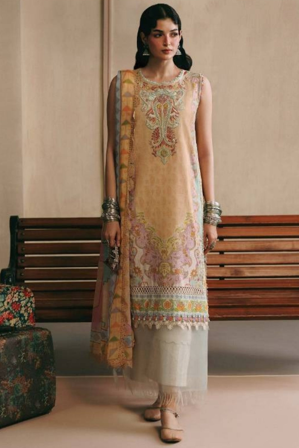 Maria B 3 Piece Unstitched Printed Suit MB-CUSV15-01B