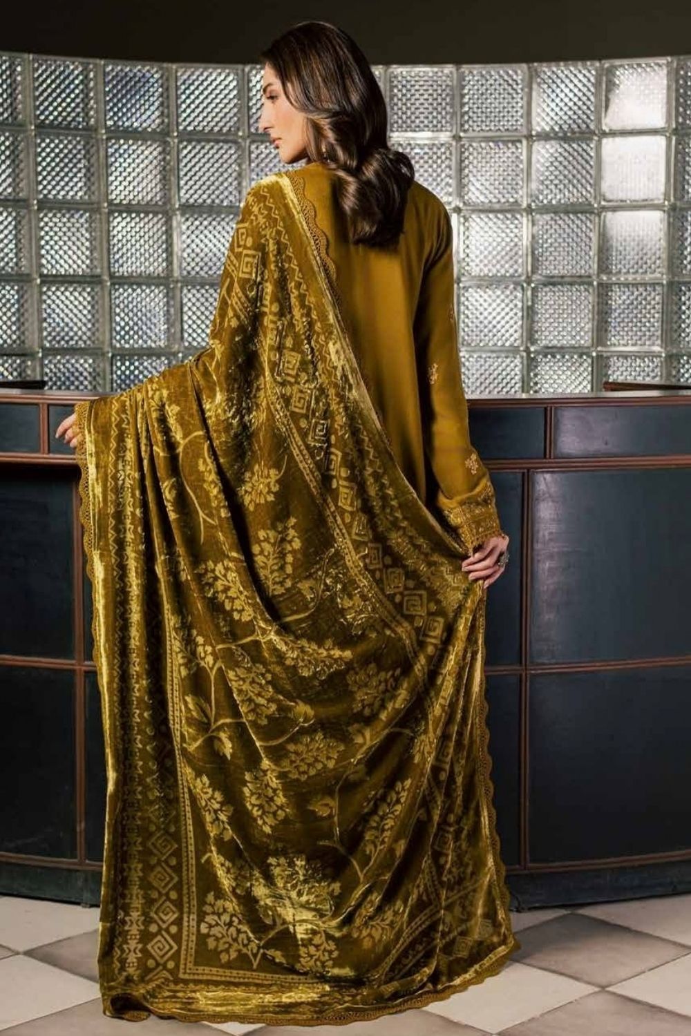 Nureh 3Pcs Luxury Embroidered Unstitched Suit NE-283