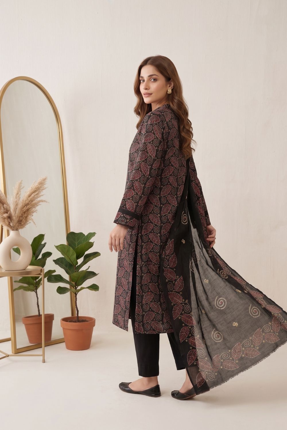 Mushtaq 3Pcs Unstitched Printed Lawn Suit Shanoor Collection Desgin - 2