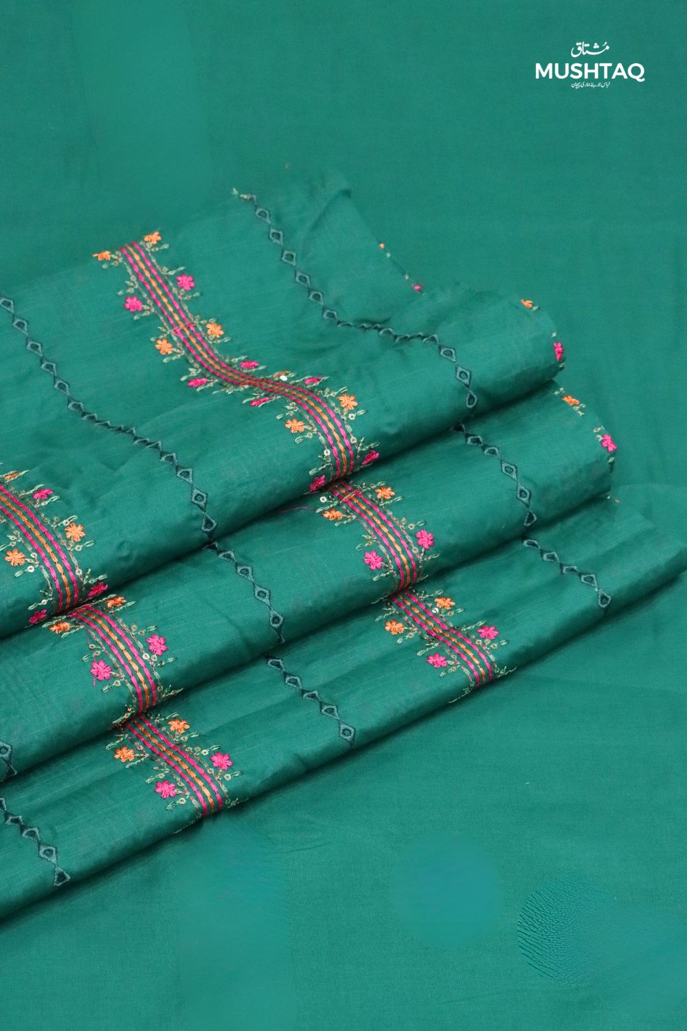 2Pcs Embroidered Lawn Desgin - 32