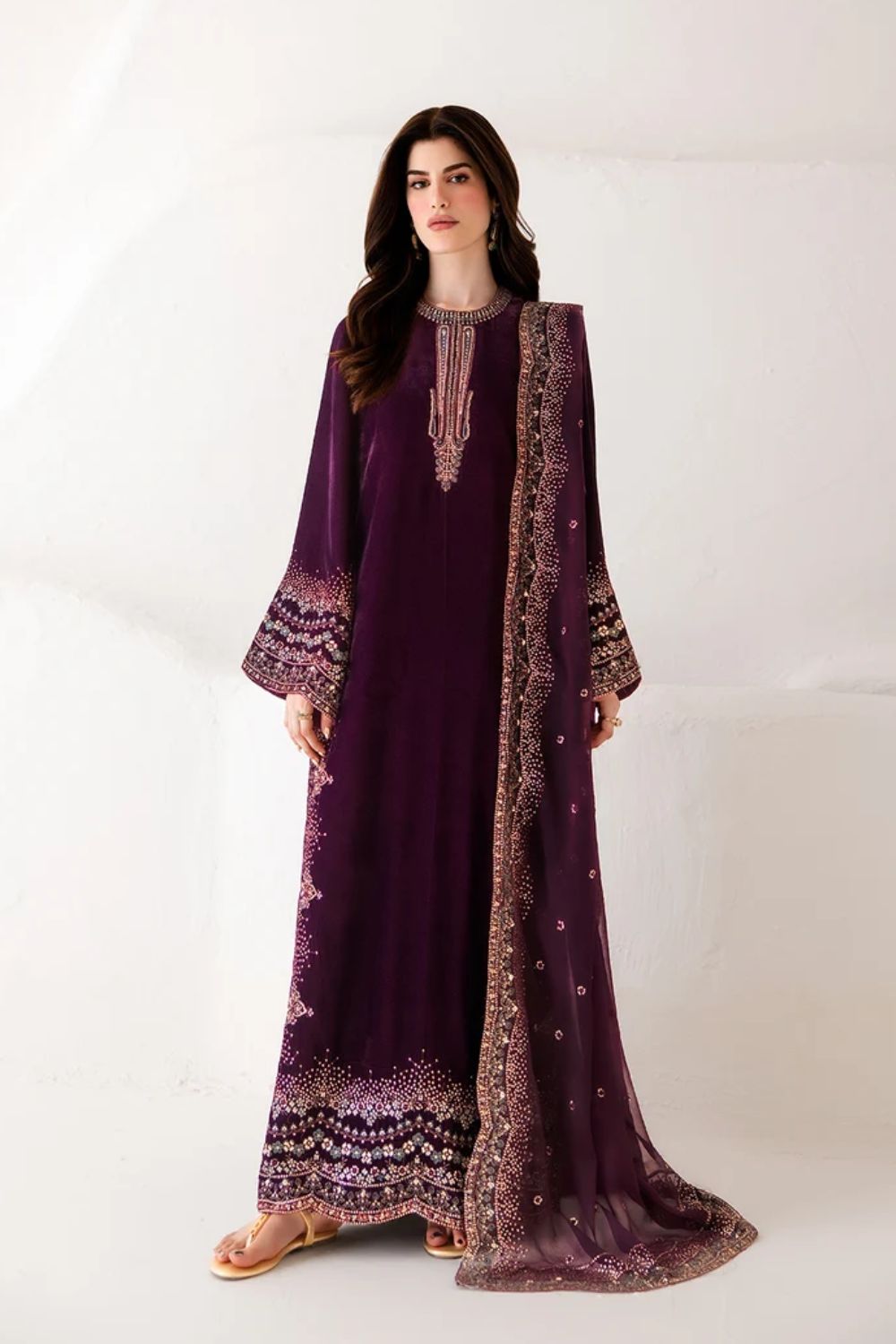 Emaan Adeel The Velvet Affair 3 Piece Unstitched Embroidered Velvet Suit CECILIA