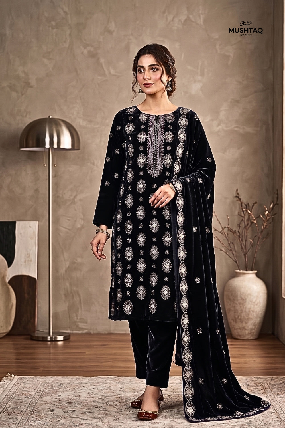 Mushtaq 3Pcs Unstitched Velvet Plain suit Desgin - 3