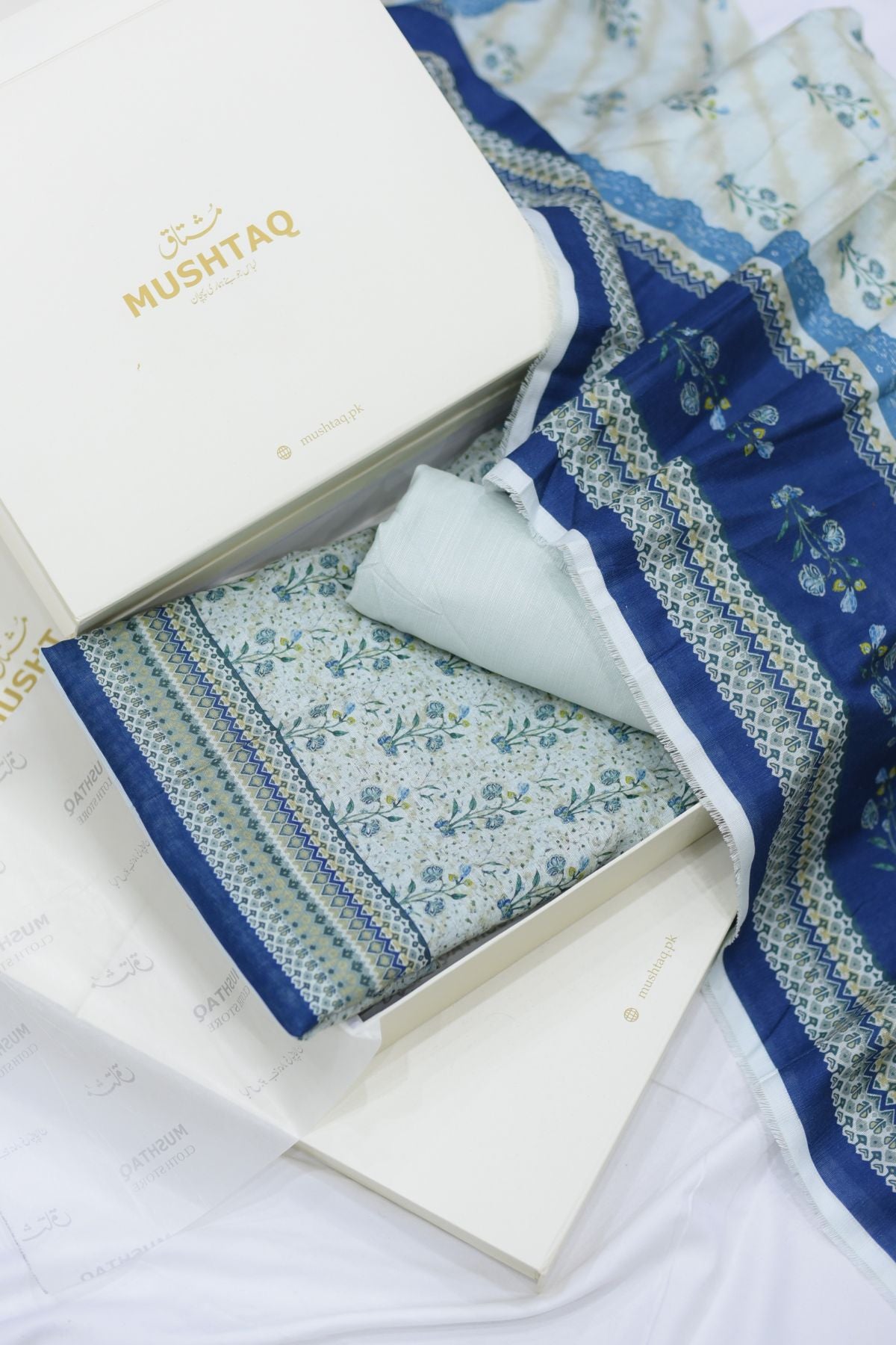 3Pcs Printed Khaddar Degsin - 103