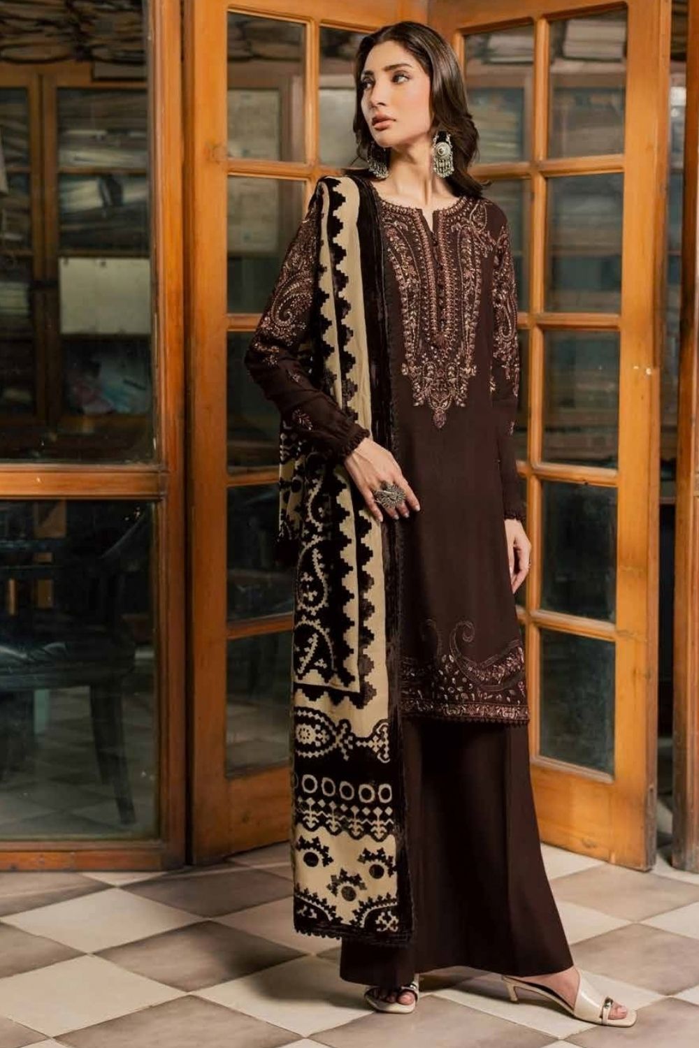 Nureh 3Pcs Luxury Embroidered Unstitched Suit NE-285