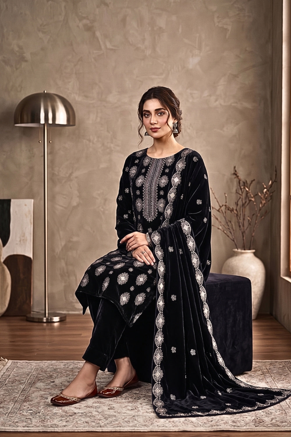 Mushtaq 3Pcs Unstitched Velvet Plain suit Desgin - 3