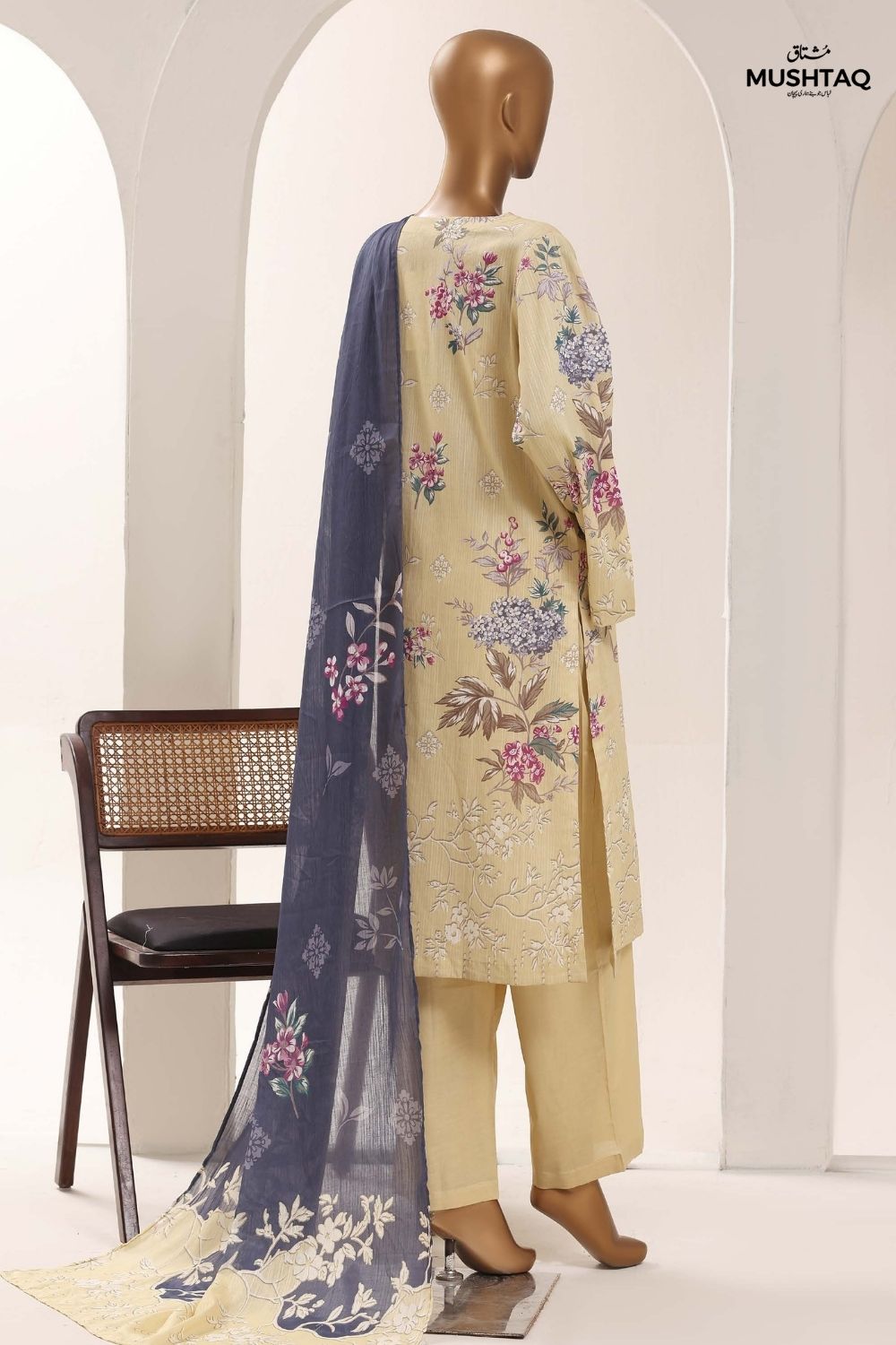 Mushtaq 3Pcs Unstitched Printed Lawn Sadabahar Collection Desgin - 4