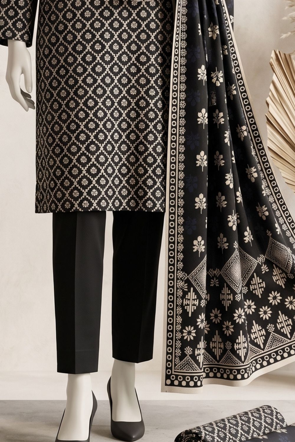 Mushtaq 3Pcs Unstitched Printed Lawn Daneen Collection Desgin - 4