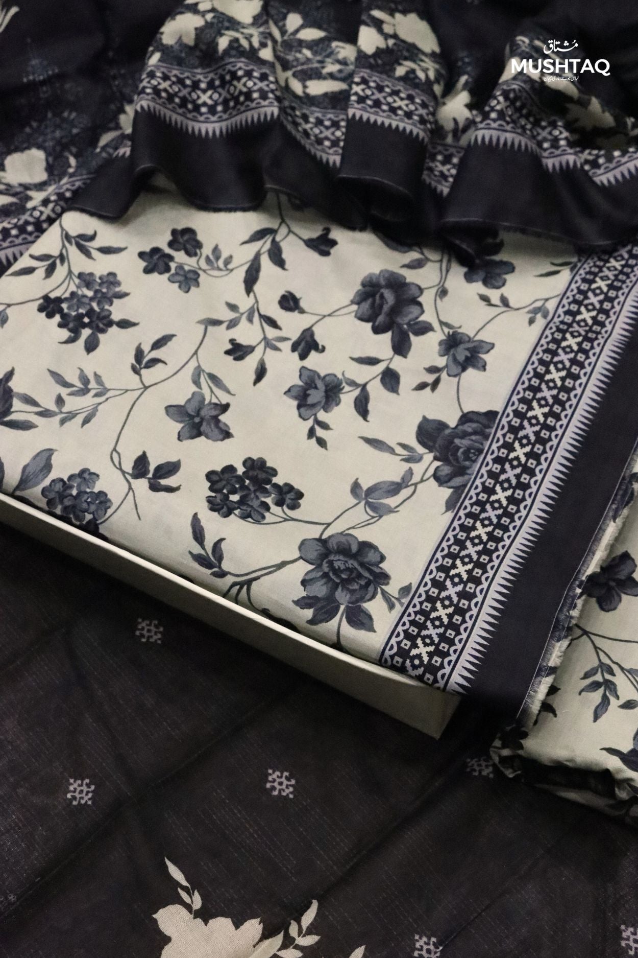 3Pcs Printed Lawn Desgin - 95